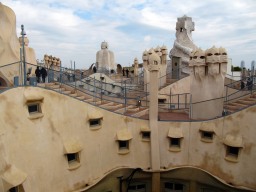 Antoni Gaudi casa Milà la Pedrera tetto img